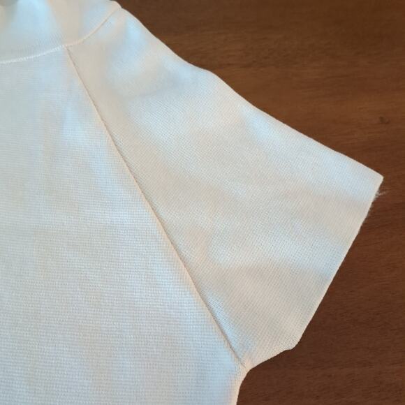 ZARA women's knit Mock Neck short sleeve cream color top women's size Small GUC - Picture 6 of 7